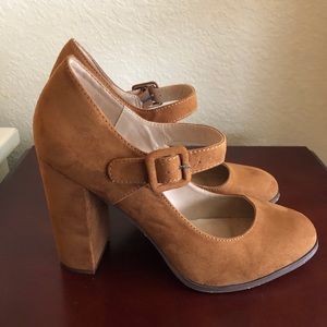 MIX NO. 6 Mary Jane suede block heel, size 9